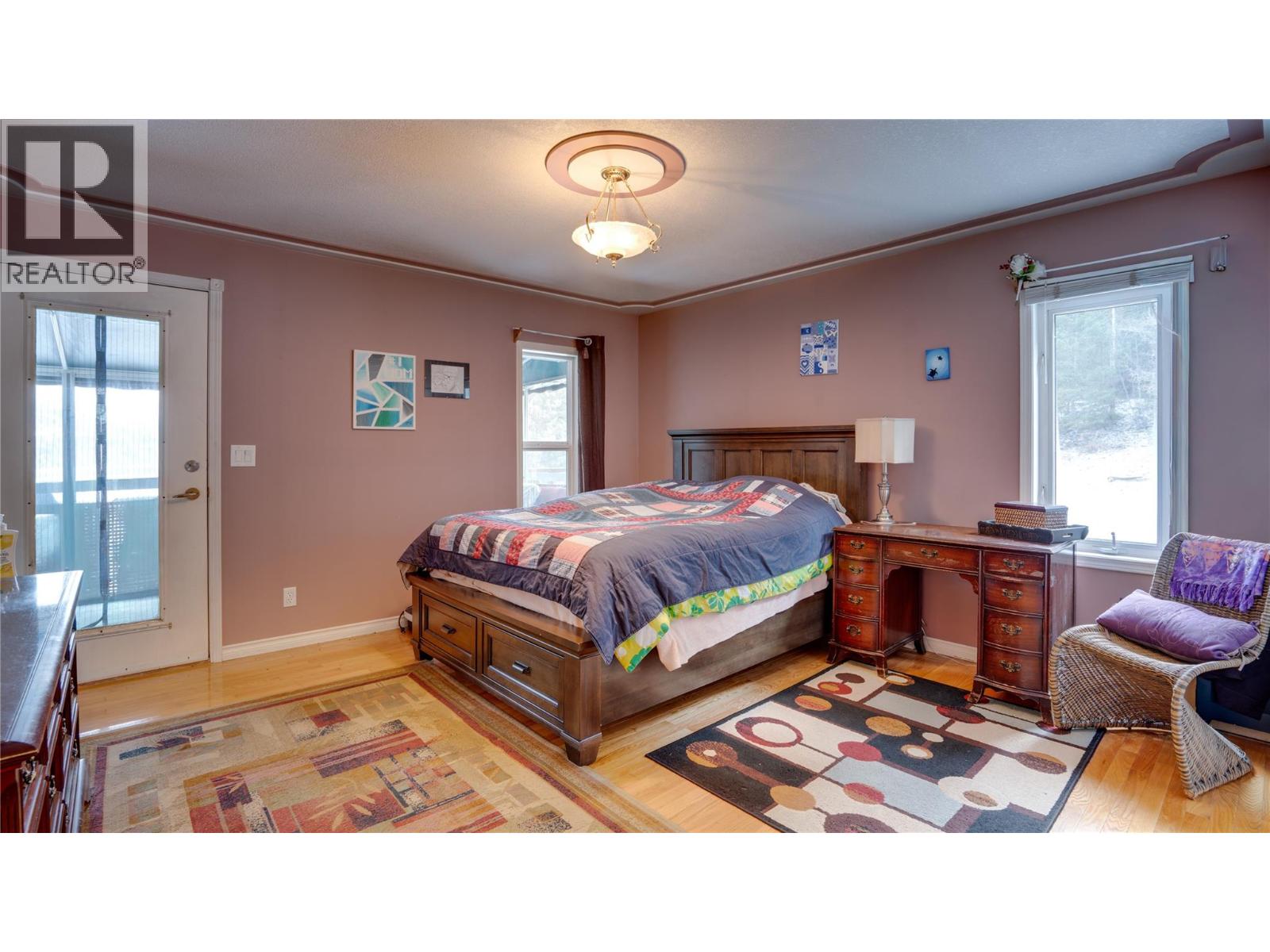 3215 Lumby Mabel Lake Road, Lumby, British Columbia  V0E 2G6 - Photo 26 - 10376987