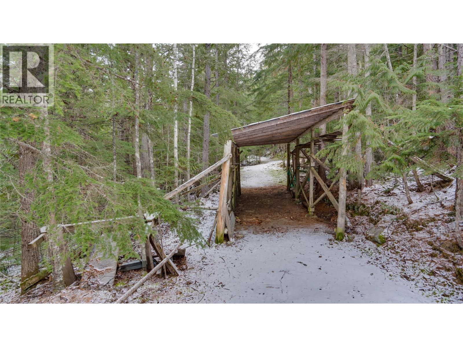 3215 Lumby Mabel Lake Road, Lumby, British Columbia  V0E 2G6 - Photo 43 - 10376987