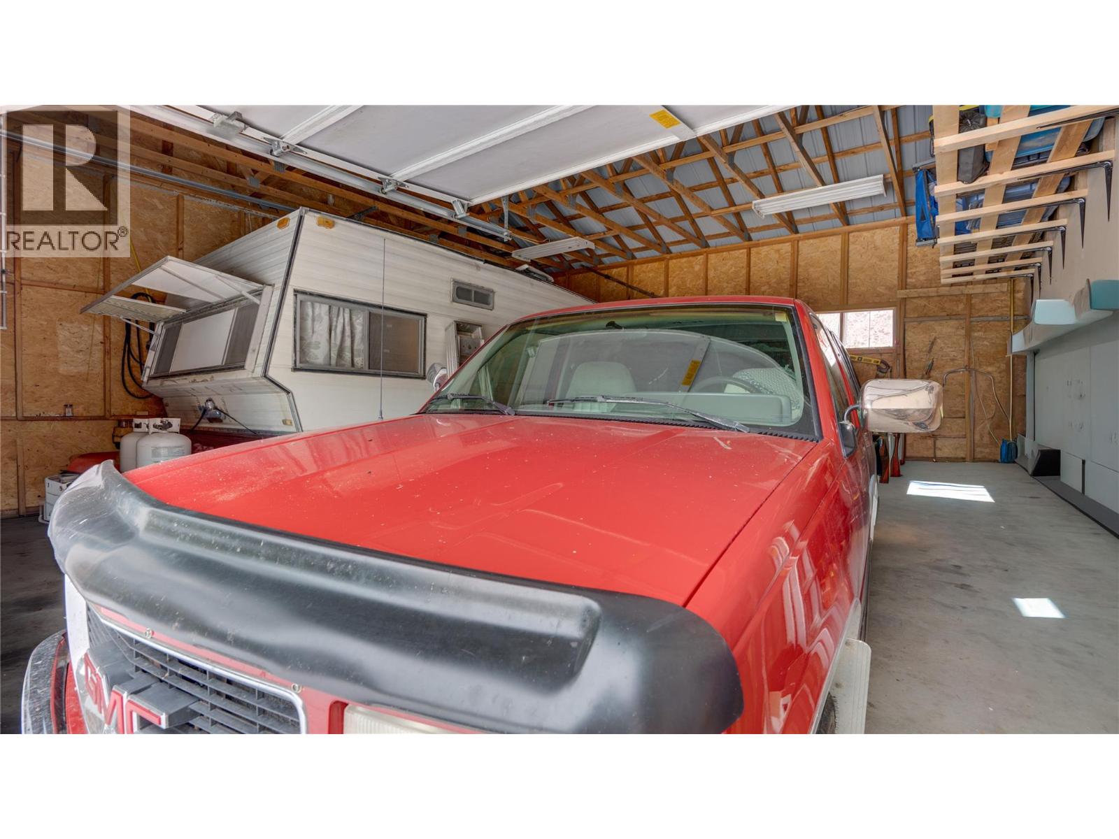 3215 Lumby Mabel Lake Road, Lumby, British Columbia  V0E 2G6 - Photo 60 - 10376987