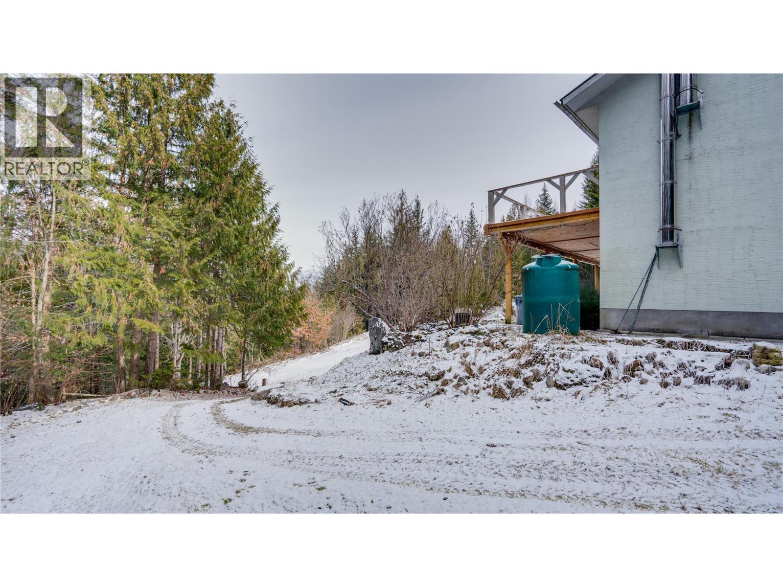 3215 Lumby Mabel Lake Road, Lumby, British Columbia  V0E 2G6 - Photo 66 - 10376987