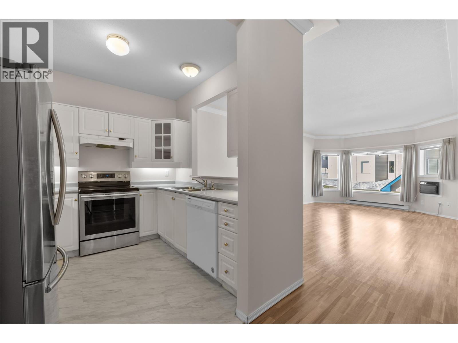 877 Klo Road Unit# 127, Kelowna, British Columbia  V1Y 9R1 - Photo 3 - 10376852