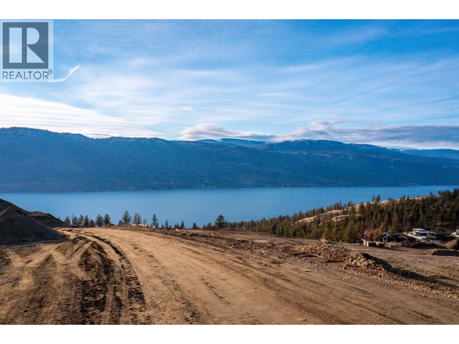 46 Beacon Hill Drive, Lake Country, British Columbia  V4V 0A9 - Photo 2 - 10376085