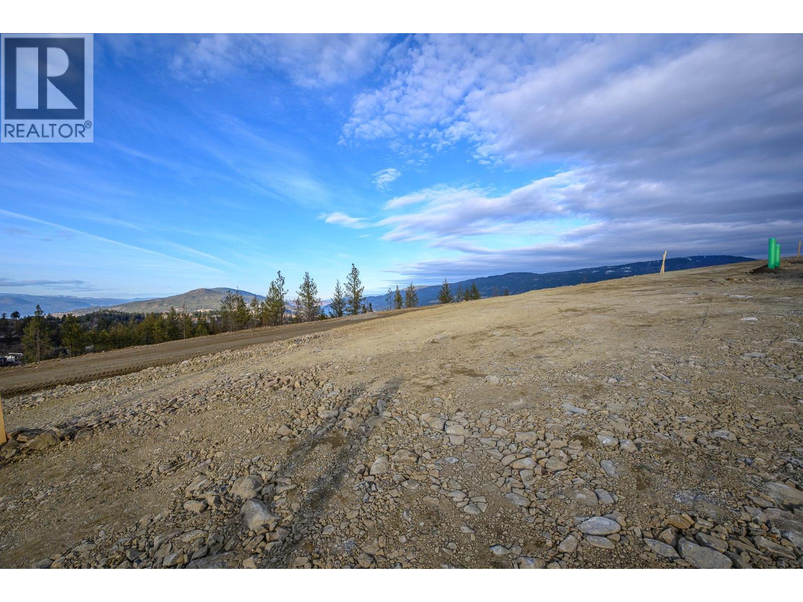46 Beacon Hill Drive, Lake Country, British Columbia  V4V 0A9 - Photo 6 - 10376085