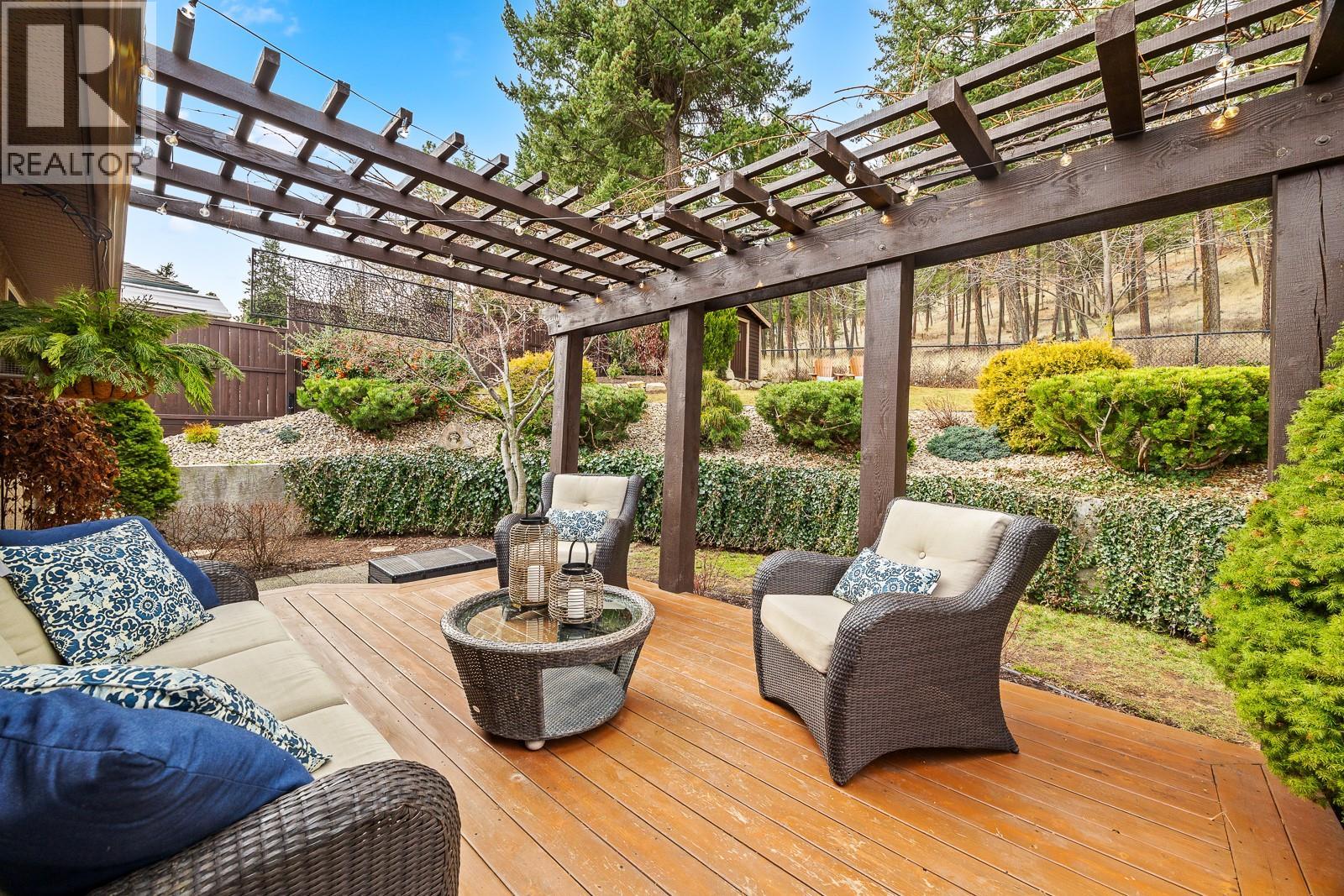 328 Woodpark Crescent, Kelowna, British Columbia  V1V 2L4 - Photo 27 - 10374954