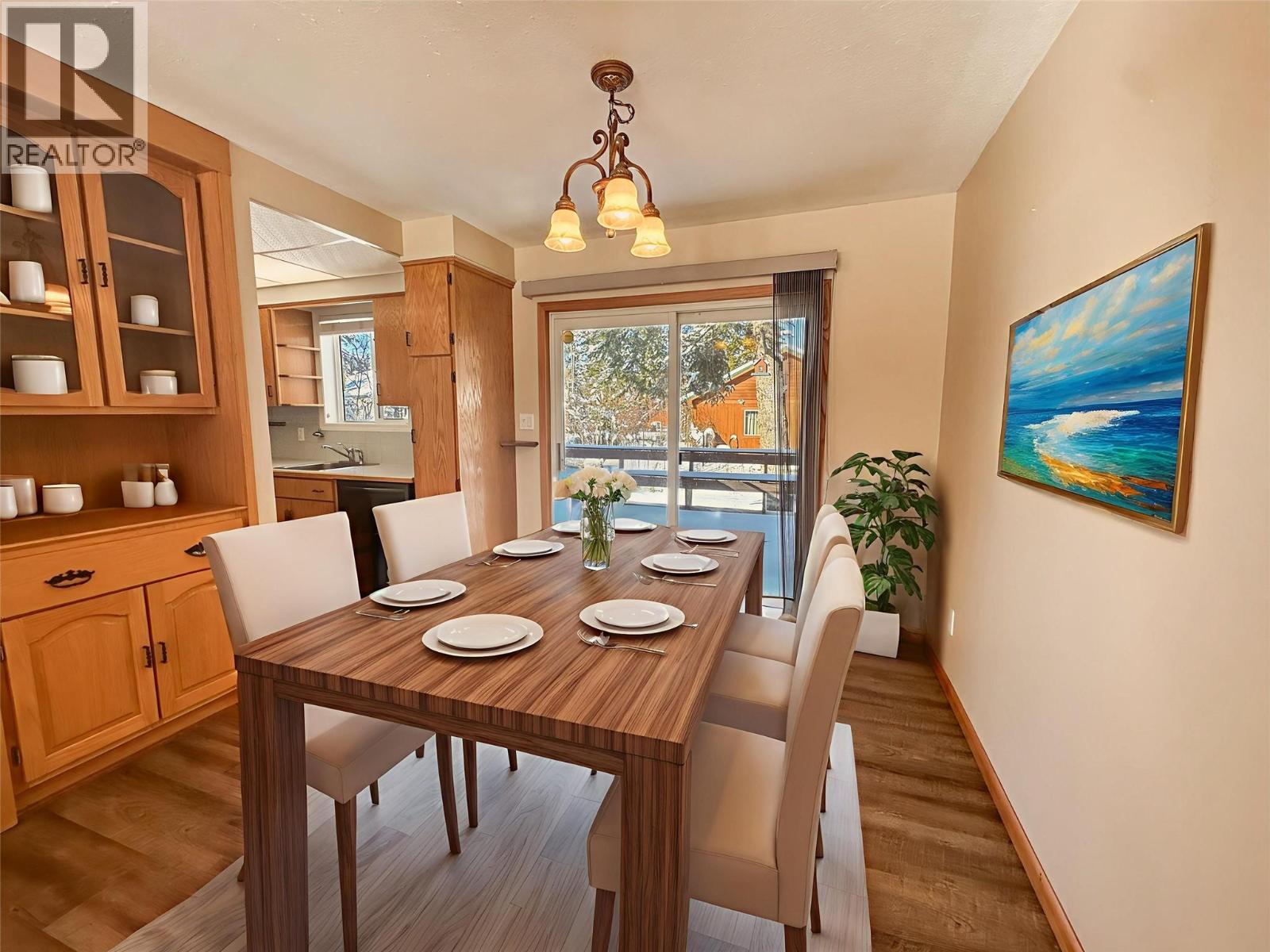 4885 Redwing Road, Fairmont Hot Springs, British Columbia  V0B 1L1 - Photo 11 - 10377006