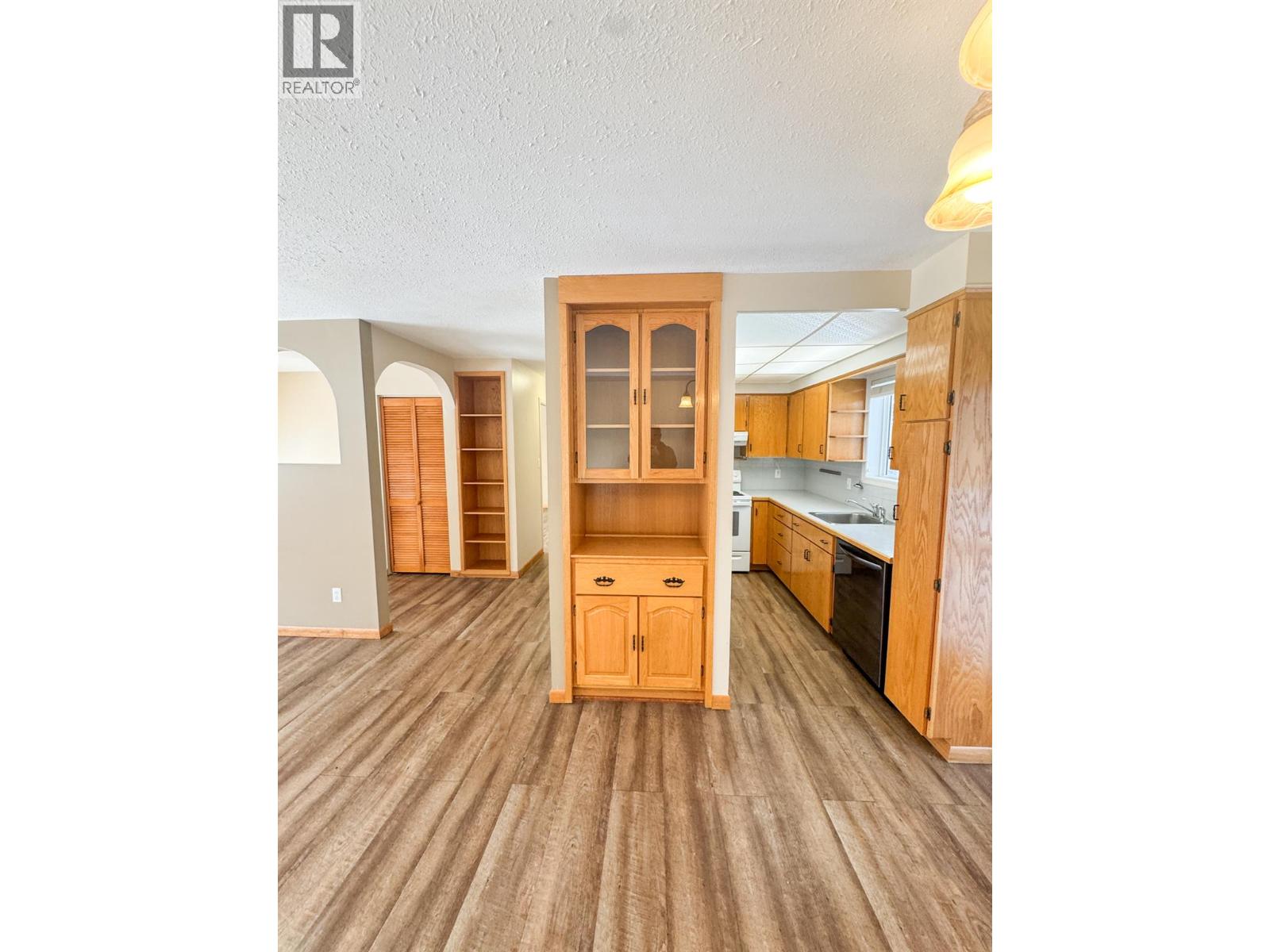 4885 Redwing Road, Fairmont Hot Springs, British Columbia  V0B 1L1 - Photo 13 - 10377006