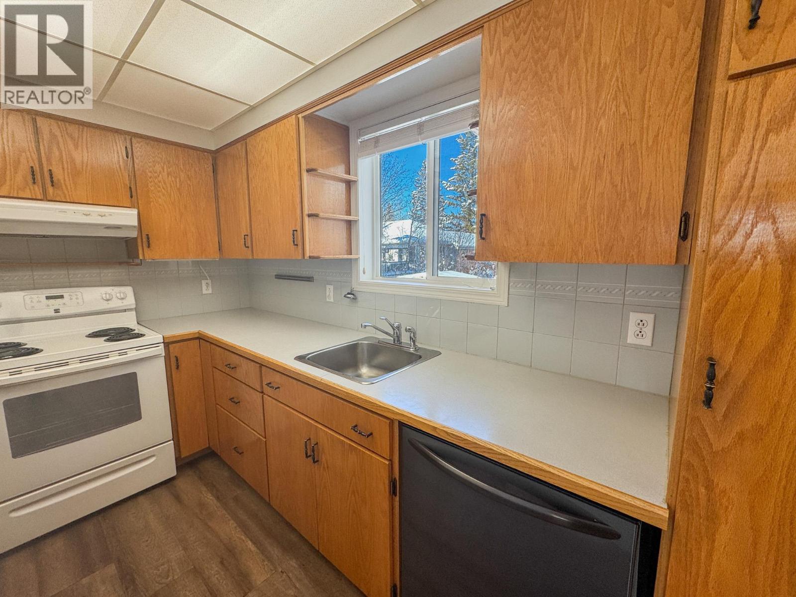 4885 Redwing Road, Fairmont Hot Springs, British Columbia  V0B 1L1 - Photo 17 - 10377006