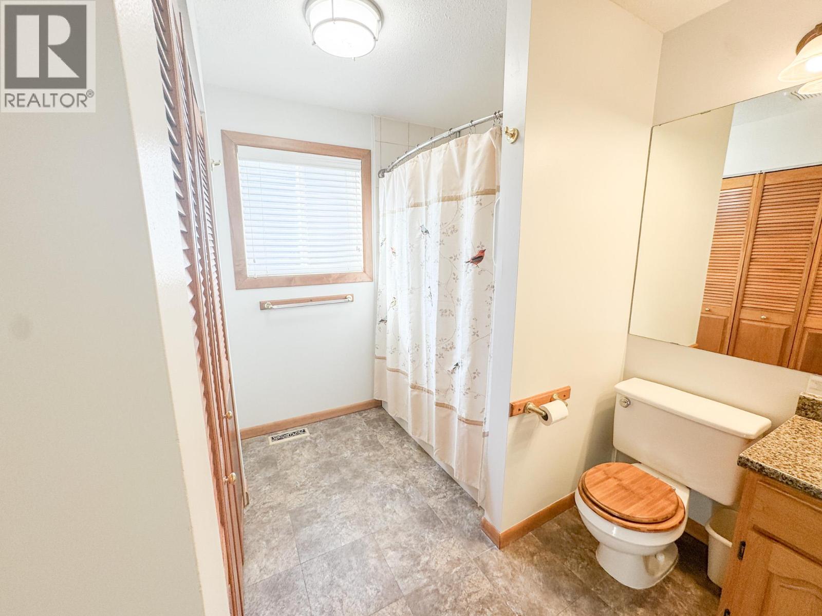 4885 Redwing Road, Fairmont Hot Springs, British Columbia  V0B 1L1 - Photo 22 - 10377006