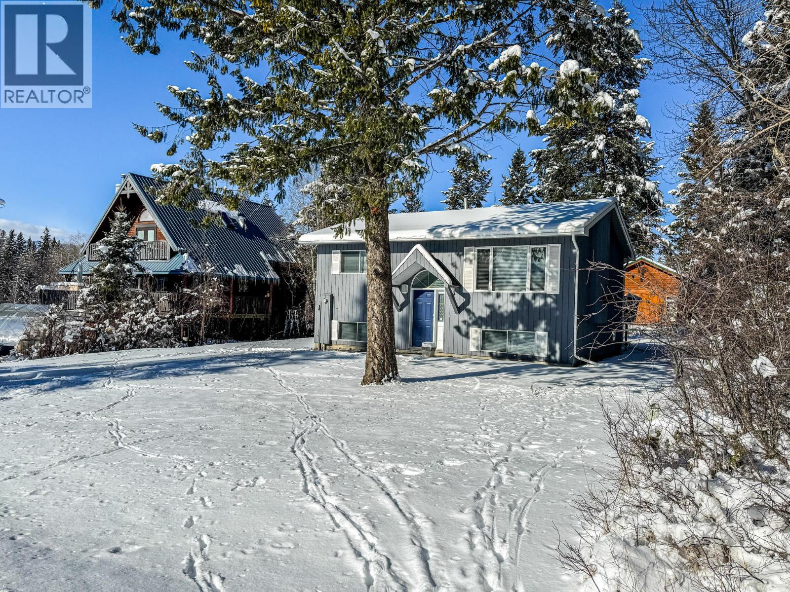 4885 Redwing Road, Fairmont Hot Springs, British Columbia  V0B 1L1 - Photo 6 - 10377006