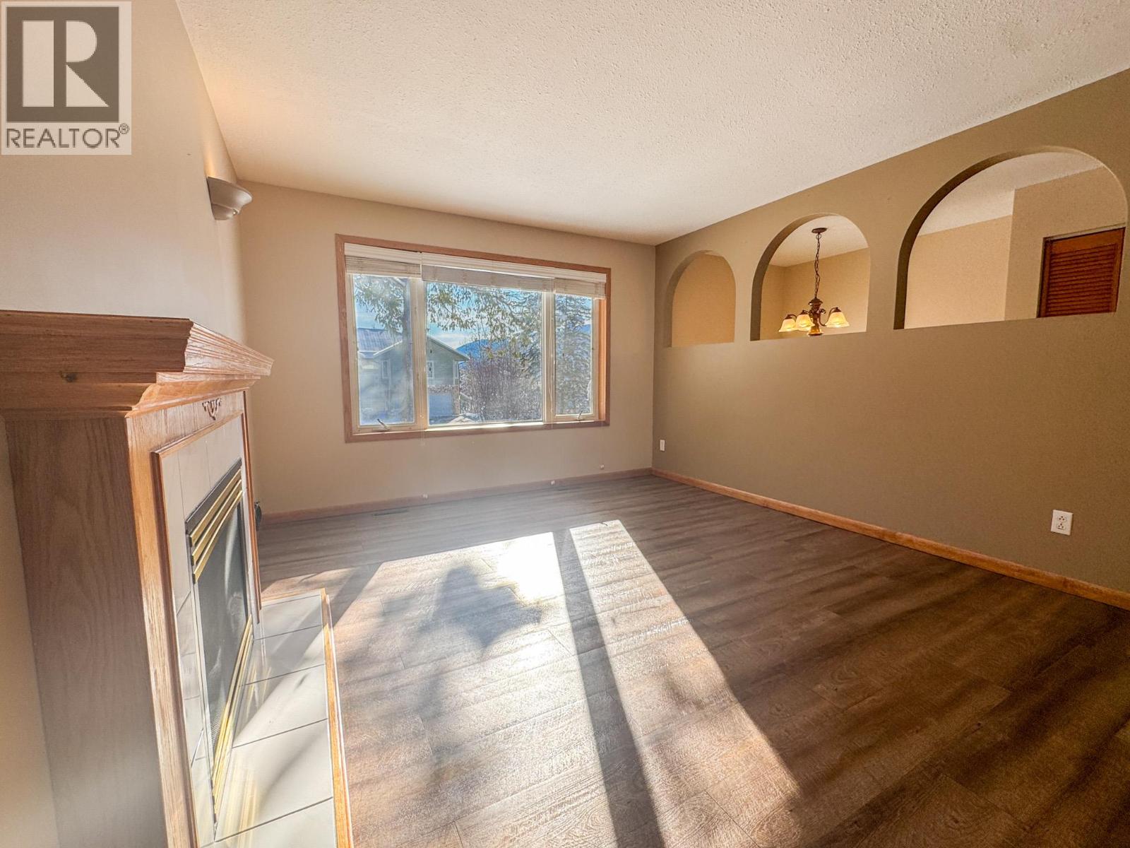 4885 Redwing Road, Fairmont Hot Springs, British Columbia  V0B 1L1 - Photo 9 - 10377006