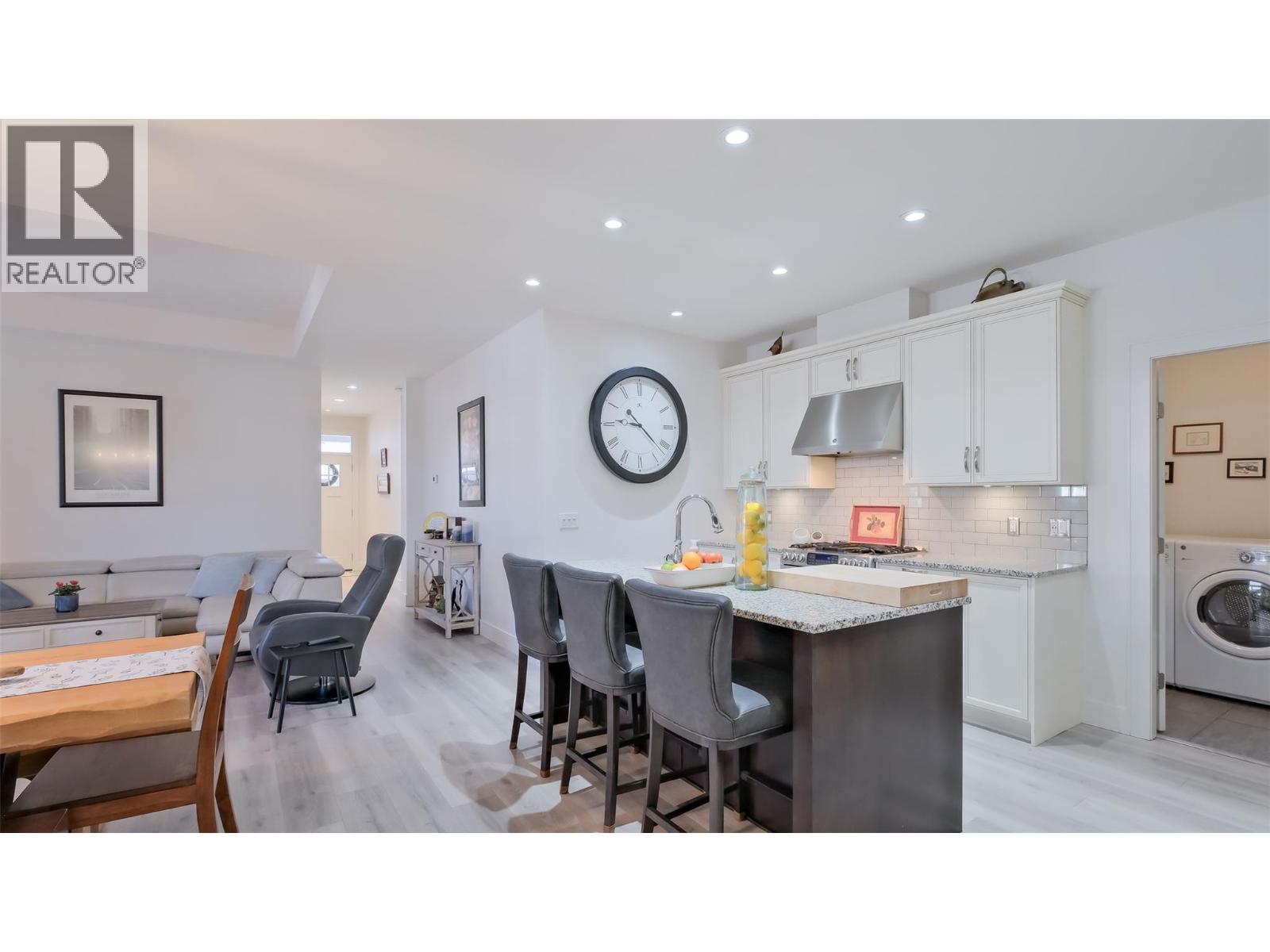 1960 Klo Road Unit# 47, Kelowna, British Columbia  V1W 5L2 - Photo 3 - 10376985