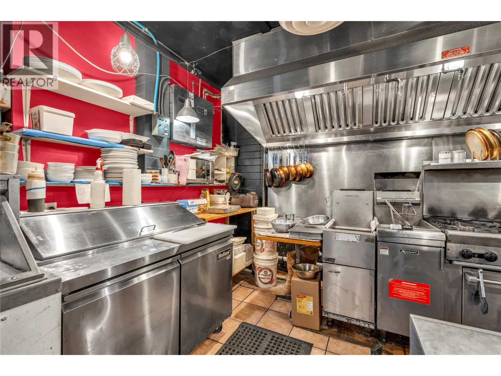 9917 Main Street, Summerland, British Columbia  V0H 1Z0 - Photo 13 - 10376898