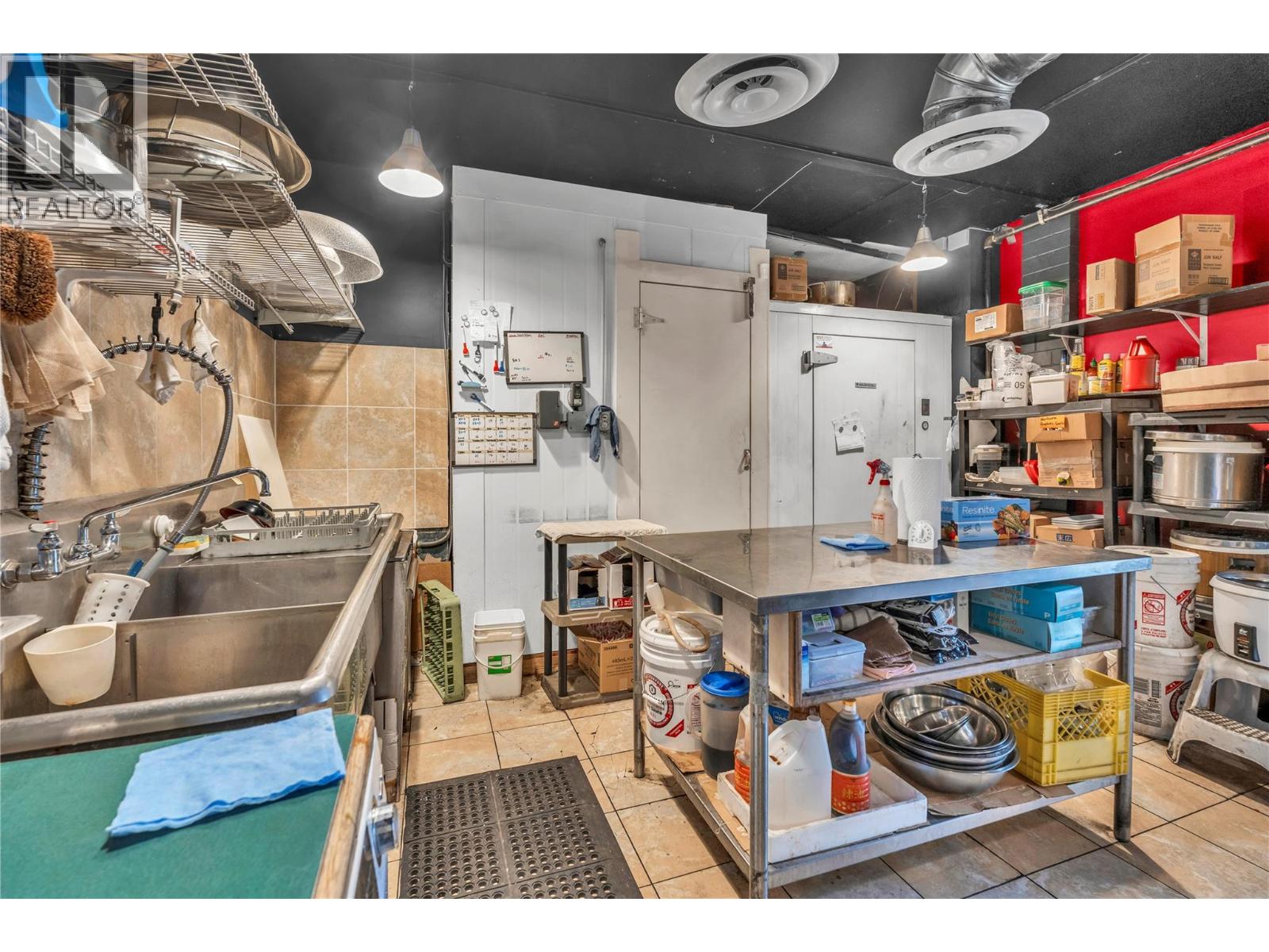 9917 Main Street, Summerland, British Columbia  V0H 1Z0 - Photo 17 - 10376898