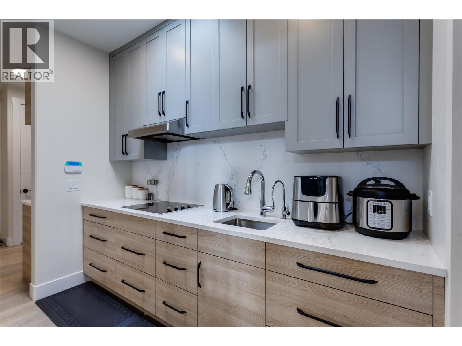 703 Carnoustie Drive, Kelowna, British Columbia  V1P 1V2 - Photo 33 - 10376120