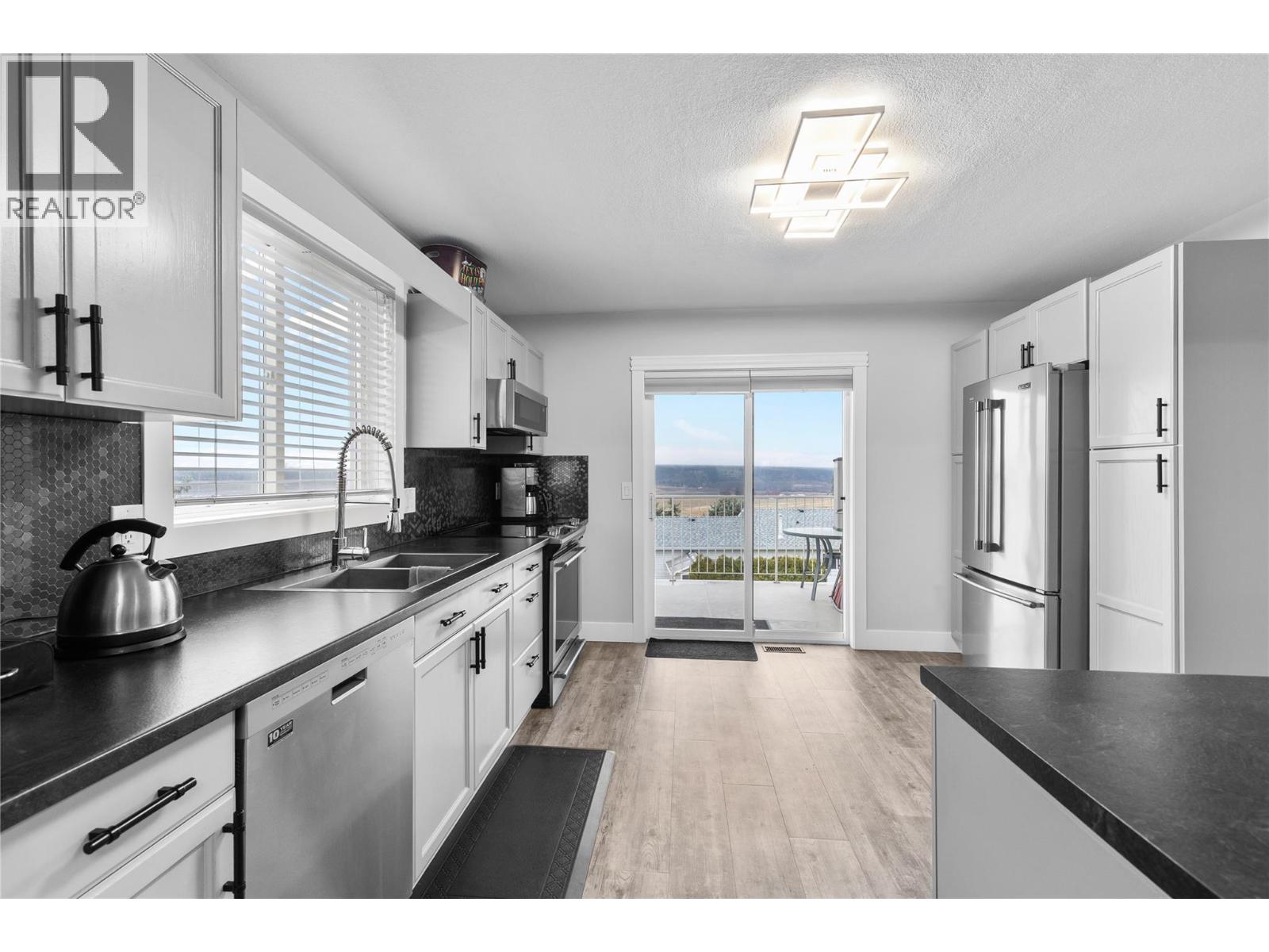 6427 Spencer Road, Kelowna, British Columbia  V1X 7T6 - Photo 20 - 10376951