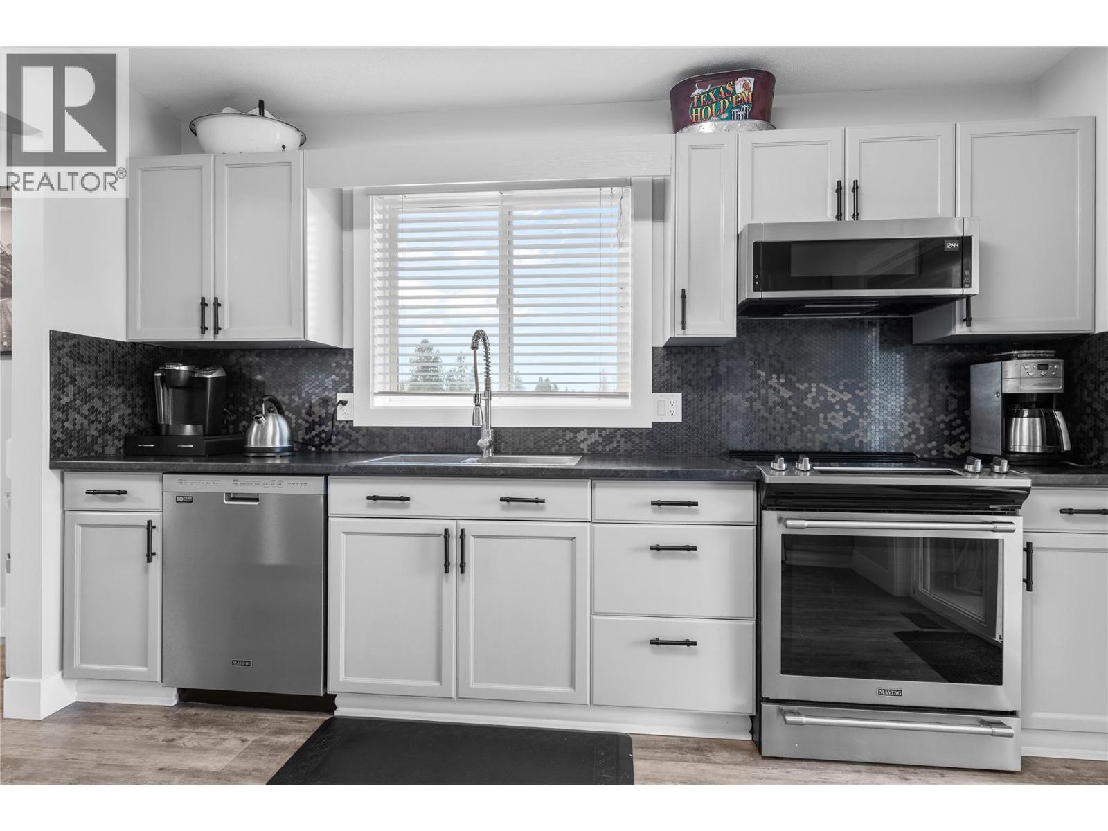 6427 Spencer Road, Kelowna, British Columbia  V1X 7T6 - Photo 25 - 10376951