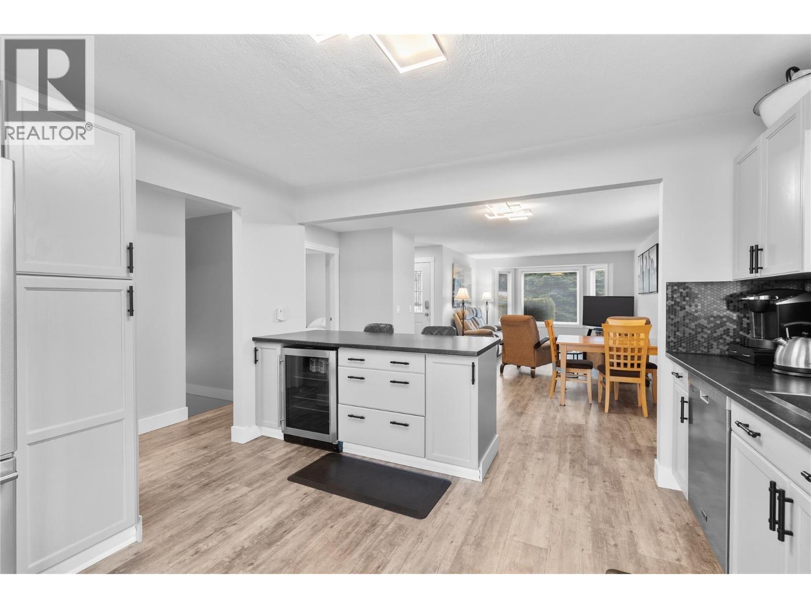 6427 Spencer Road, Kelowna, British Columbia  V1X 7T6 - Photo 28 - 10376951