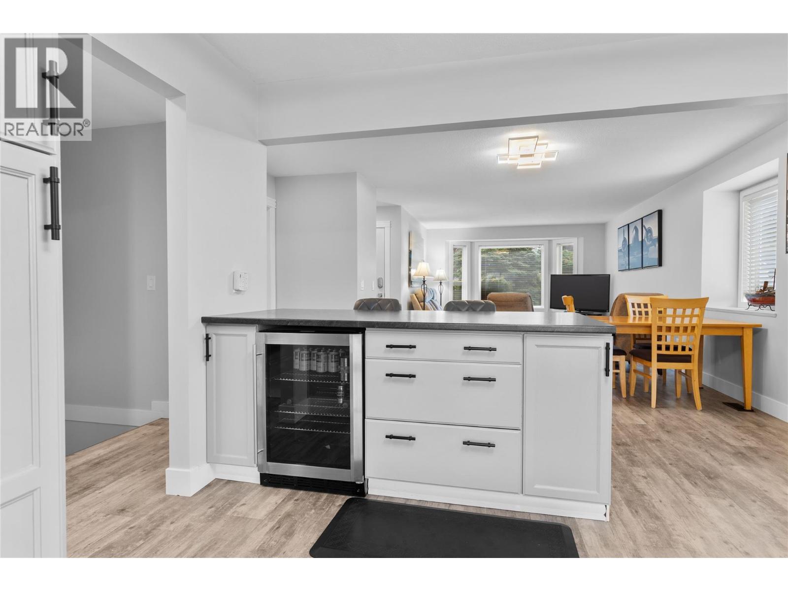 6427 Spencer Road, Kelowna, British Columbia  V1X 7T6 - Photo 30 - 10376951