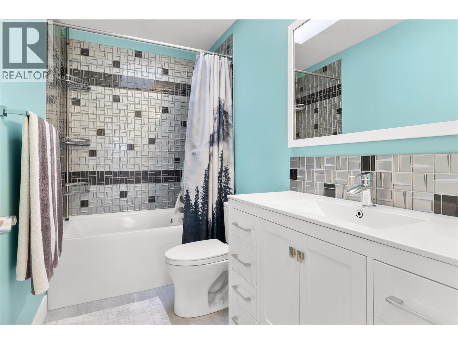 6427 Spencer Road, Kelowna, British Columbia  V1X 7T6 - Photo 39 - 10376951