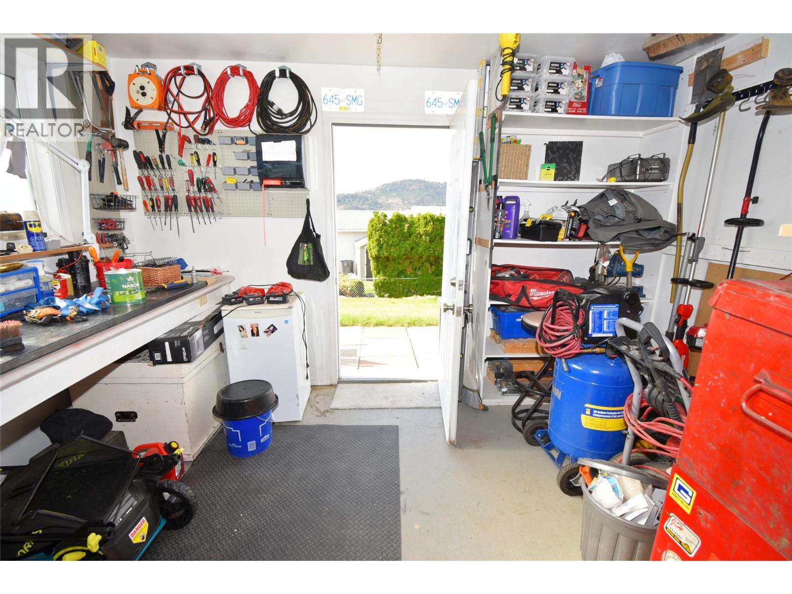 6427 Spencer Road, Kelowna, British Columbia  V1X 7T6 - Photo 61 - 10376951