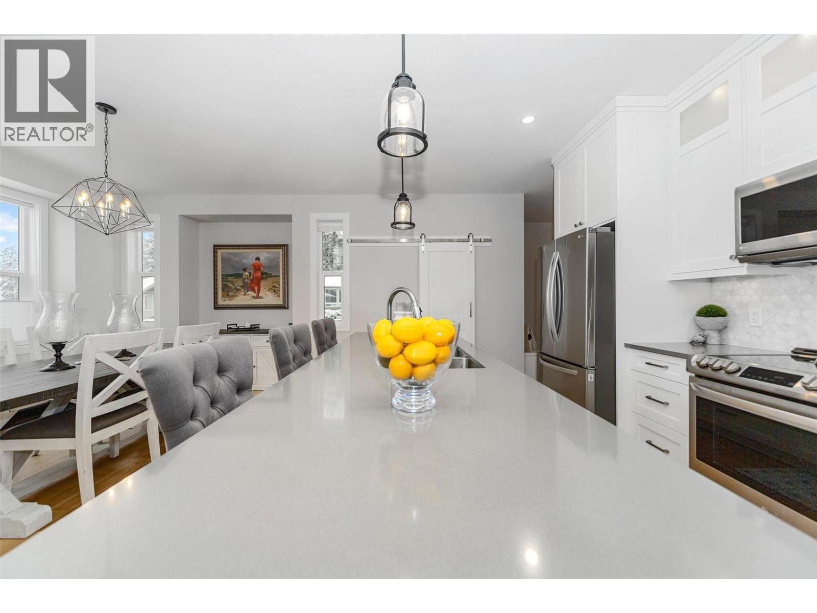 1581 20 Street Ne Unit# 19, Salmon Arm, British Columbia  V1E 0A7 - Photo 11 - 10376966