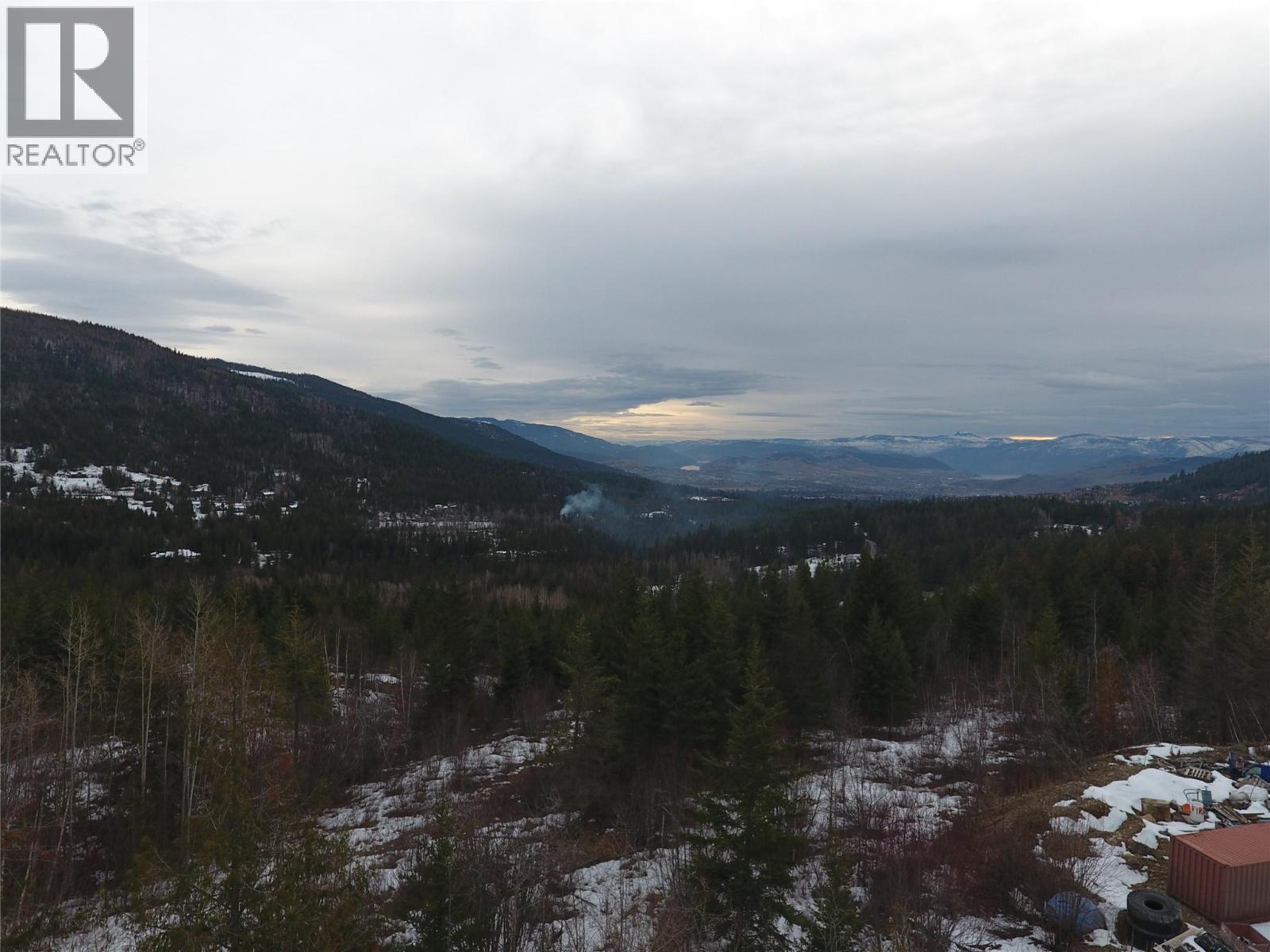 7974 Silver Star Road, Vernon, British Columbia  V1B 3N2 - Photo 7 - 10377003