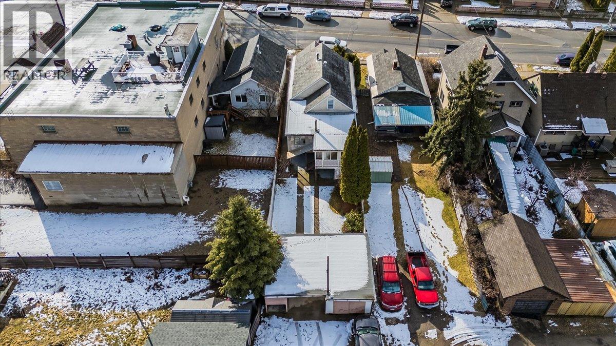 1867 Fifth Avenue, Trail, British Columbia  V1R 2G1 - Photo 10 - 10376905