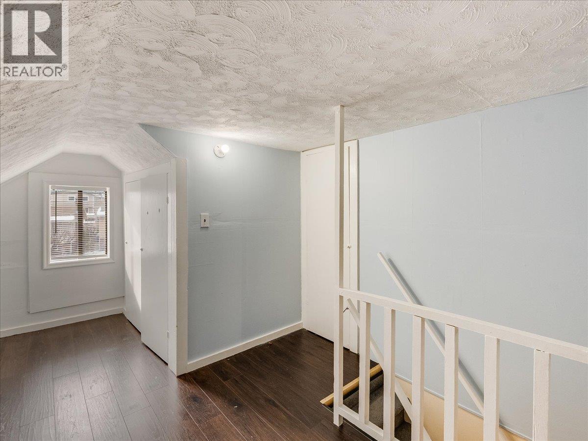 1867 Fifth Avenue, Trail, British Columbia  V1R 2G1 - Photo 26 - 10376905