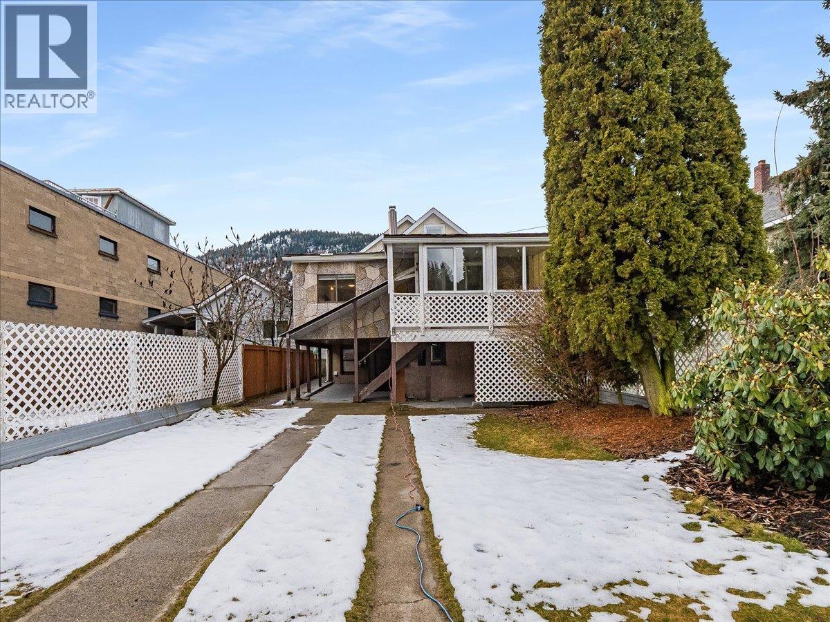 1867 Fifth Avenue, Trail, British Columbia  V1R 2G1 - Photo 43 - 10376905