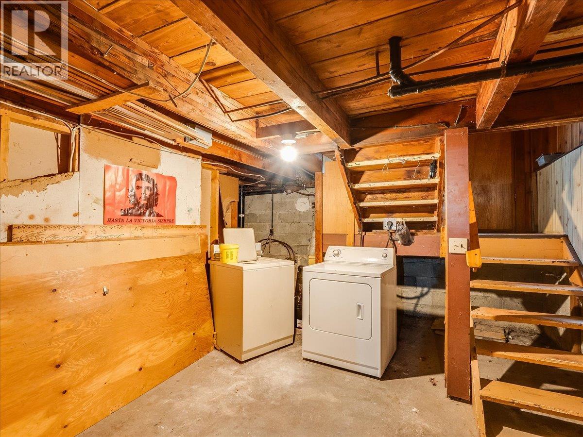 2962 Charleston Avenue, Castlegar, British Columbia  V1N 4V3 - Photo 26 - 10376932