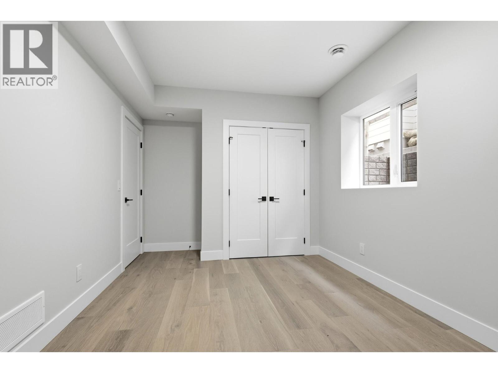 451 Vision Court, Kelowna, British Columbia  V1W 0C4 - Photo 54 - 10376857