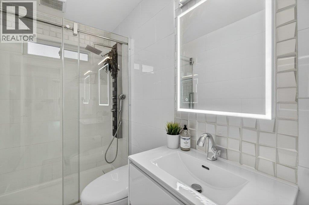 2814 Caen Road, Sorrento, British Columbia  V0E 2W0 - Photo 29 - 10376956