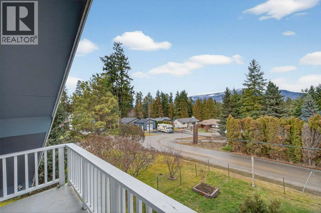 2814 Caen Road, Sorrento, British Columbia  V0E 2W0 - Photo 42 - 10376956