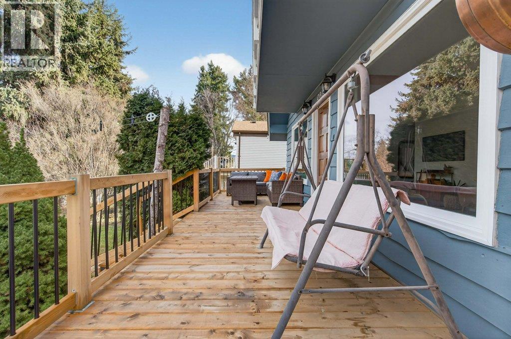 2814 Caen Road, Sorrento, British Columbia  V0E 2W0 - Photo 51 - 10376956