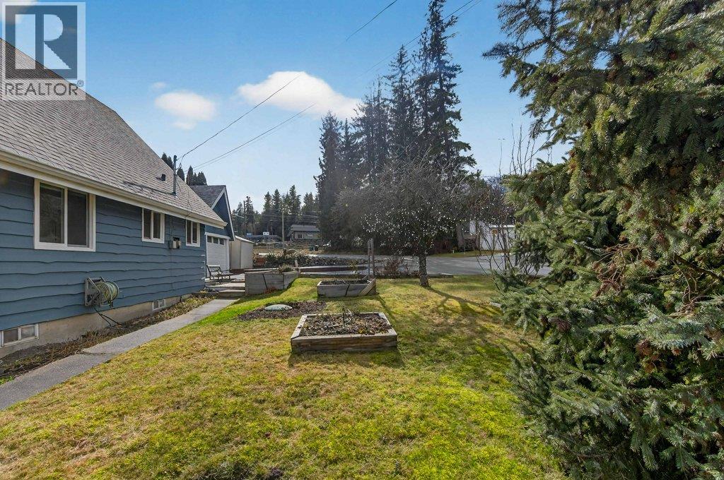 2814 Caen Road, Sorrento, British Columbia  V0E 2W0 - Photo 58 - 10376956