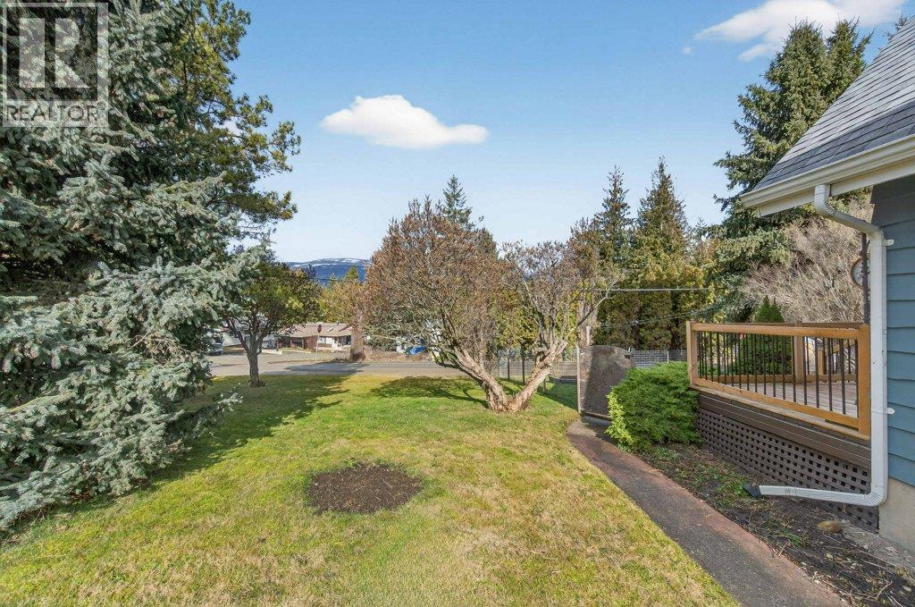 2814 Caen Road, Sorrento, British Columbia  V0E 2W0 - Photo 60 - 10376956