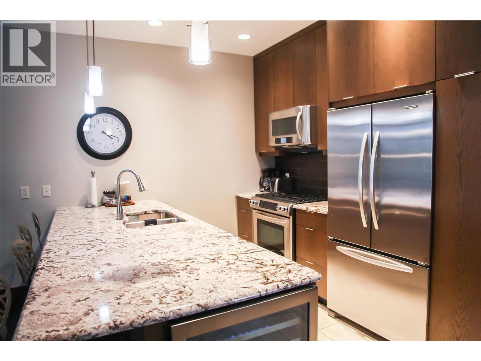 101 Dormie Drive Unit# 3h, Vernon, British Columbia  V1H 1Y6 - Photo 6 - 10377022