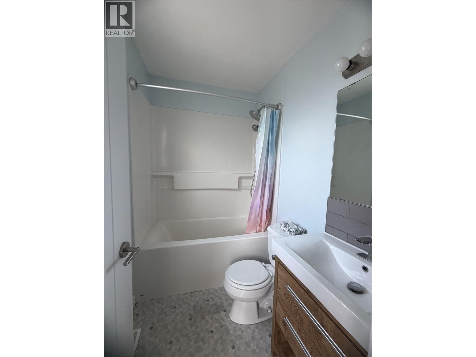 3155 Gordon Drive Unit# 207, Kelowna, British Columbia  V1W 3N5 - Photo 15 - 10376562