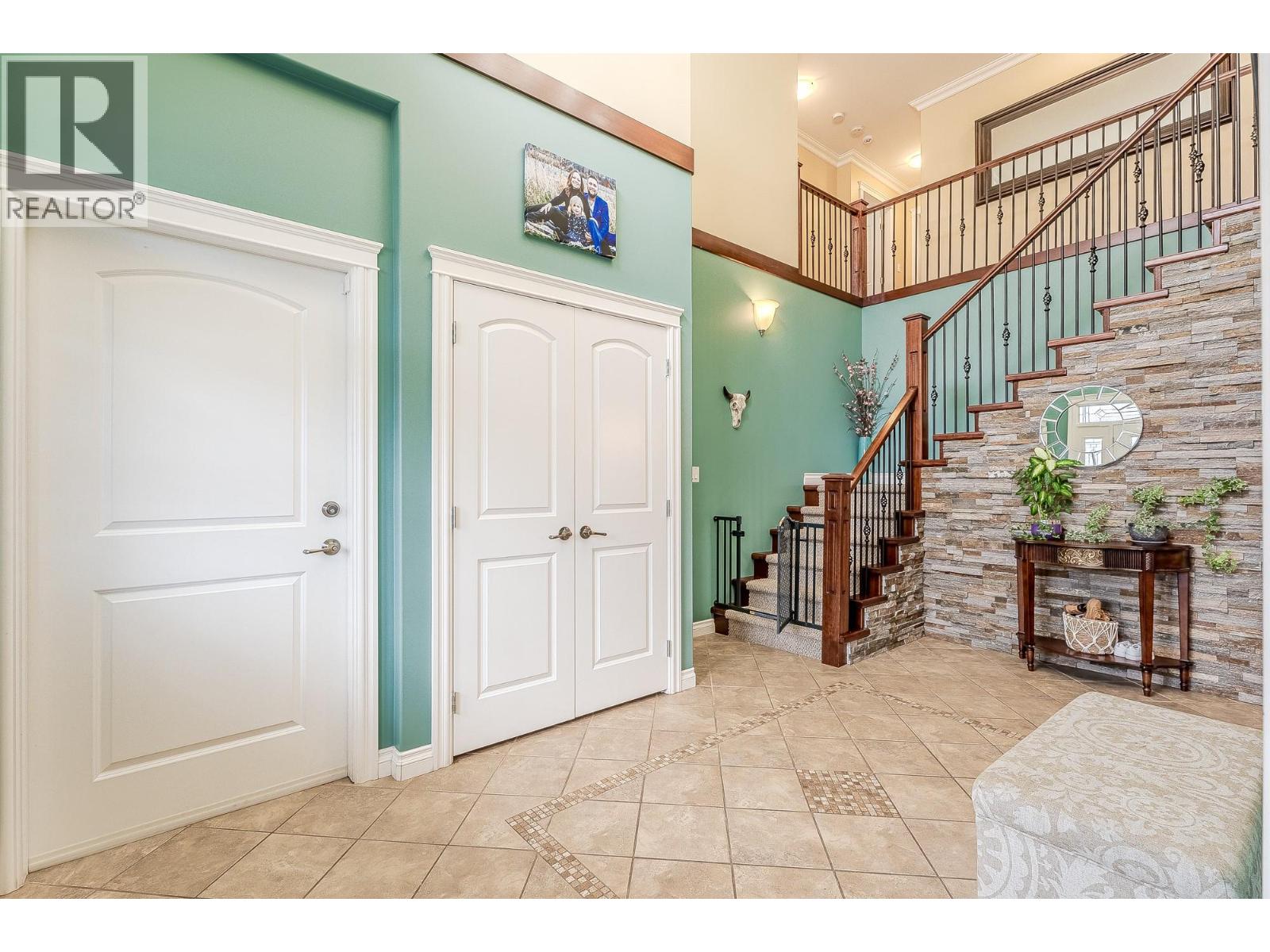 2240 Jackson Avenue, Merritt, British Columbia  V1K 1B8 - Photo 44 - 10377021