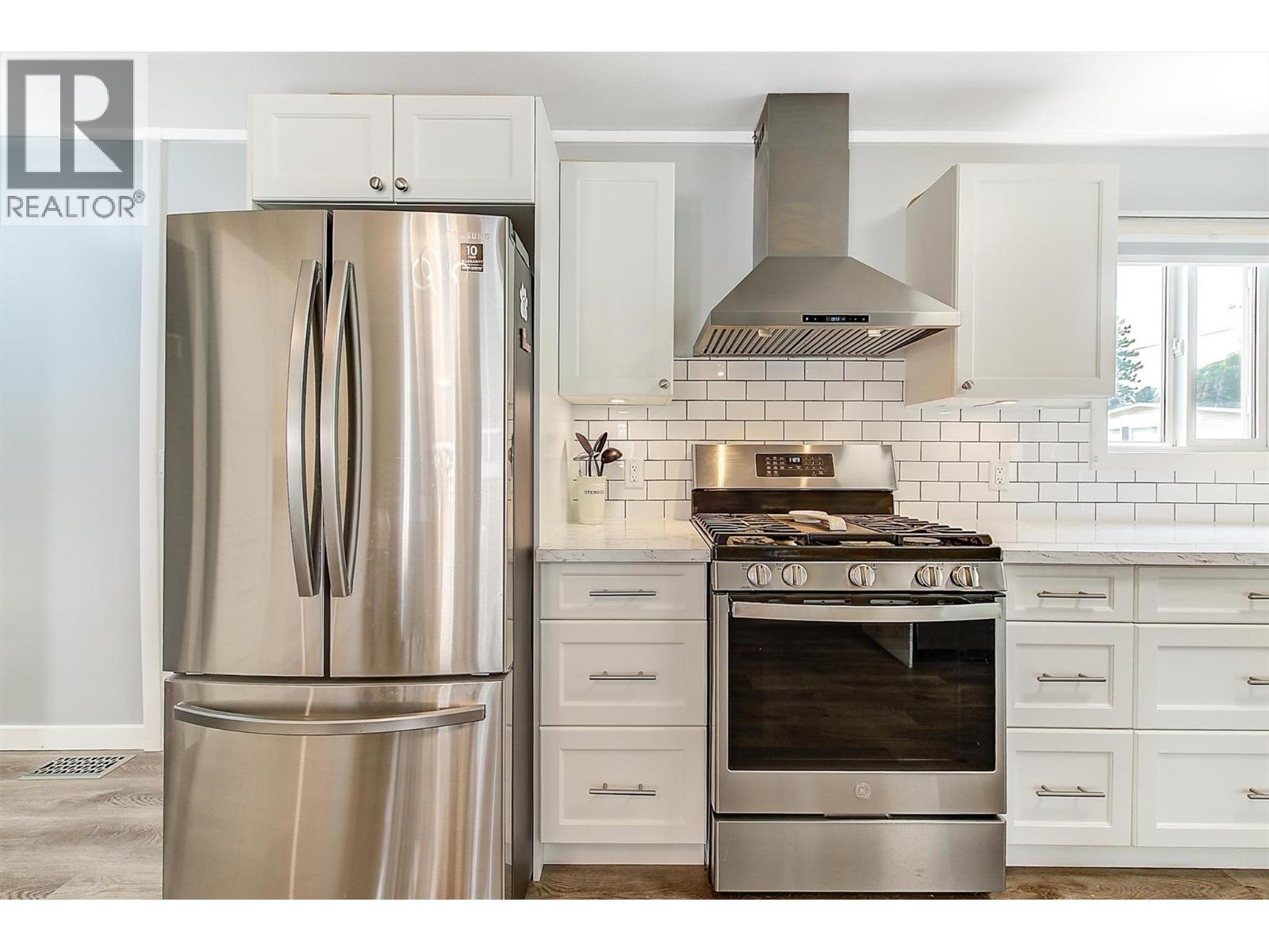 1929 97 Highway S Unit# 49, West Kelowna, British Columbia  V1Z 2Z1 - Photo 3 - 10376930