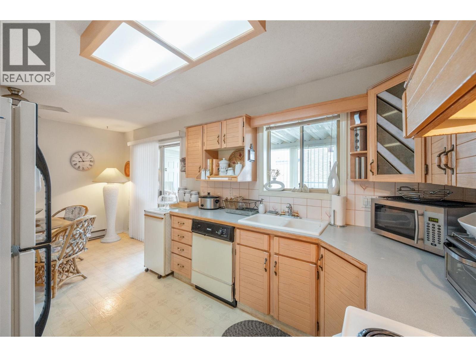 3096 South Main Street Unit# 15, Penticton, British Columbia  V2A 8C1 - Photo 10 - 10377050