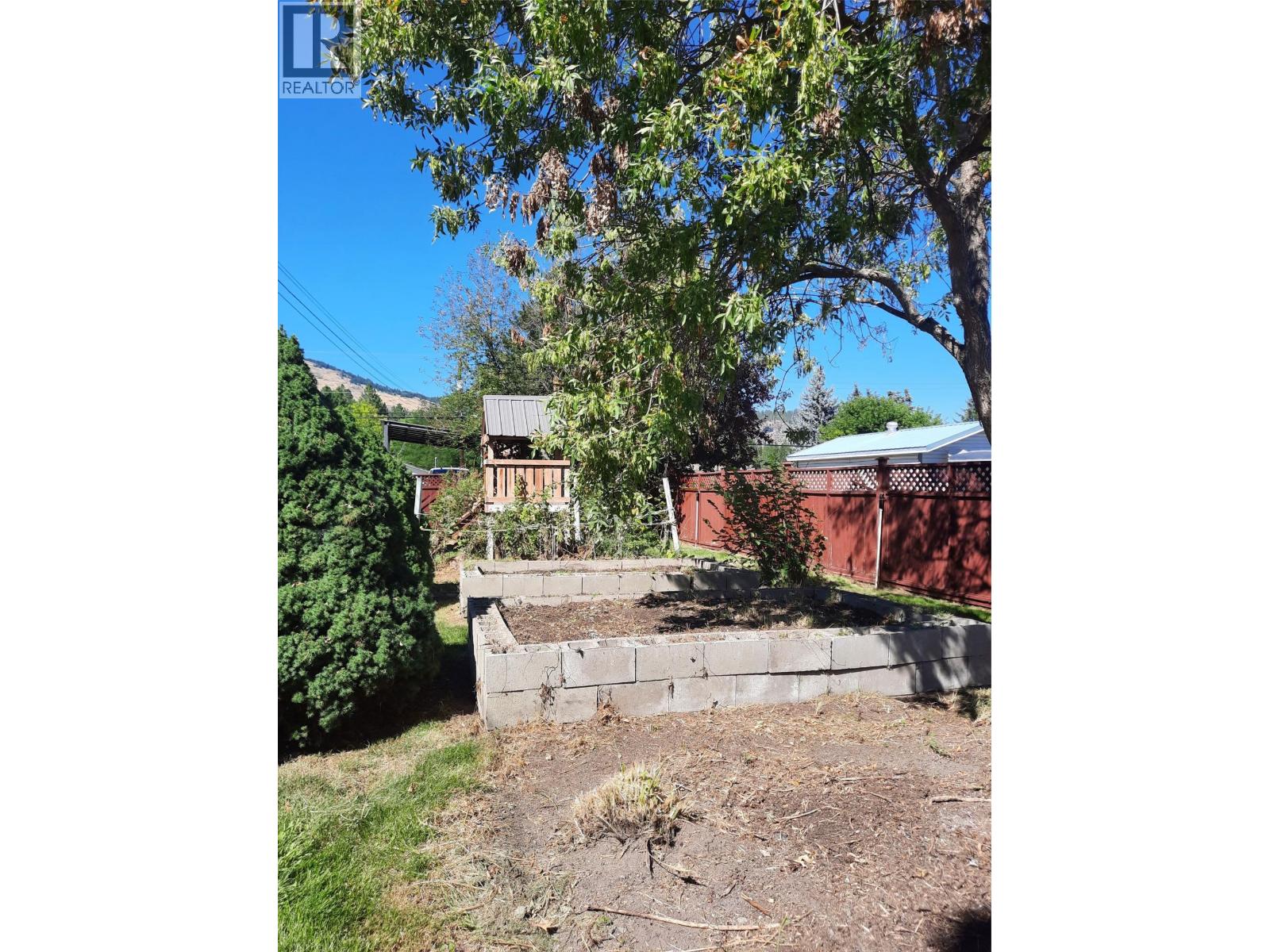 4300 Victoria Avenue E, Grand Forks, British Columbia  V0H 1H5 - Photo 39 - 10377044