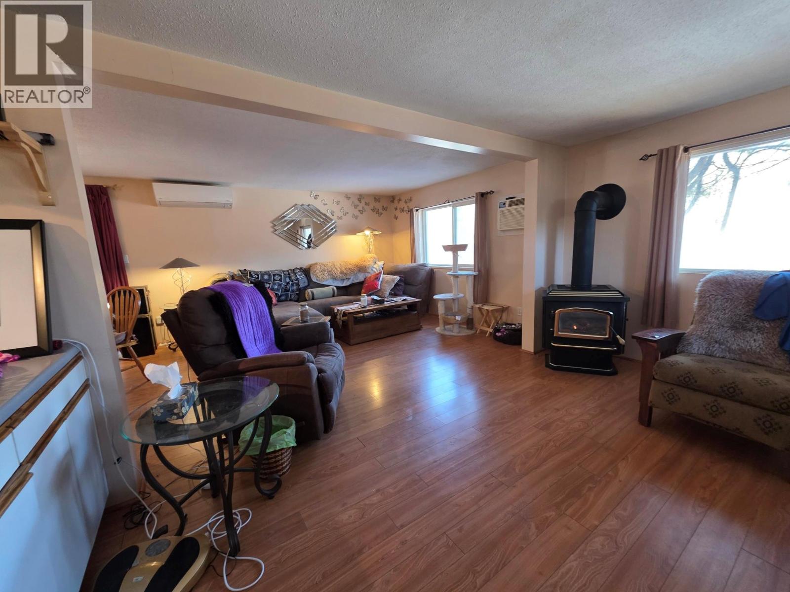 4300 Victoria Avenue E, Grand Forks, British Columbia  V0H 1H5 - Photo 8 - 10377044
