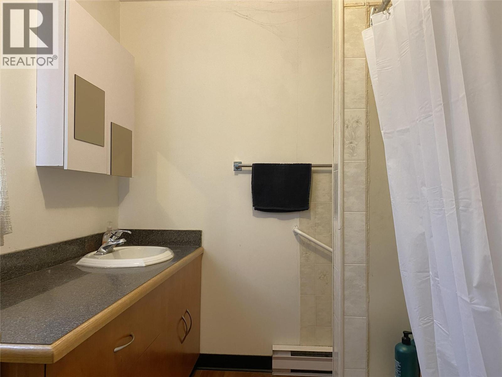 5945 Darcy Road, Grand Forks, British Columbia  V0H 1H4 - Photo 13 - 10376405