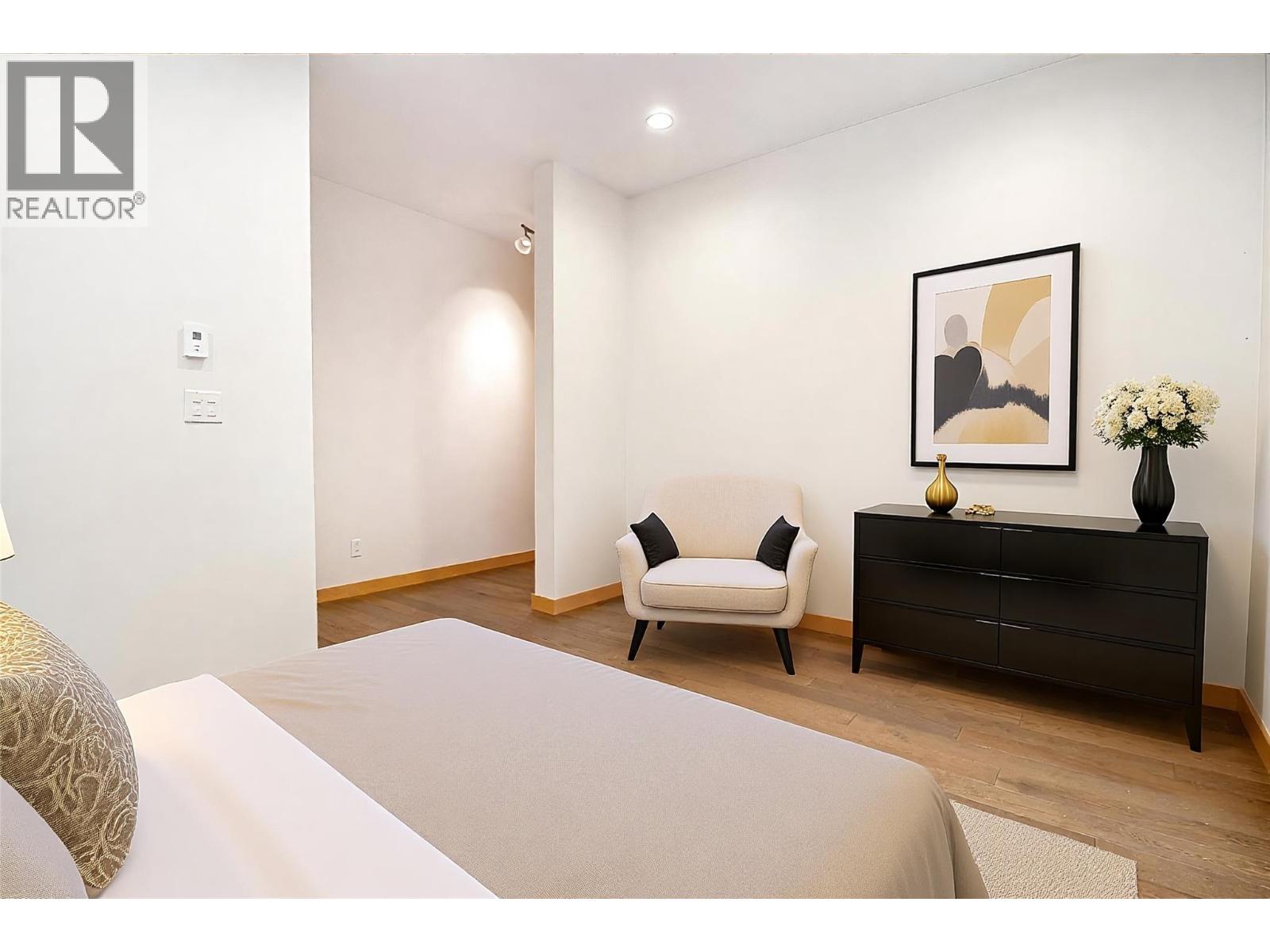 3266 Airport Way, Revelstoke, British Columbia  V0E 2S3 - Photo 15 - 10376848