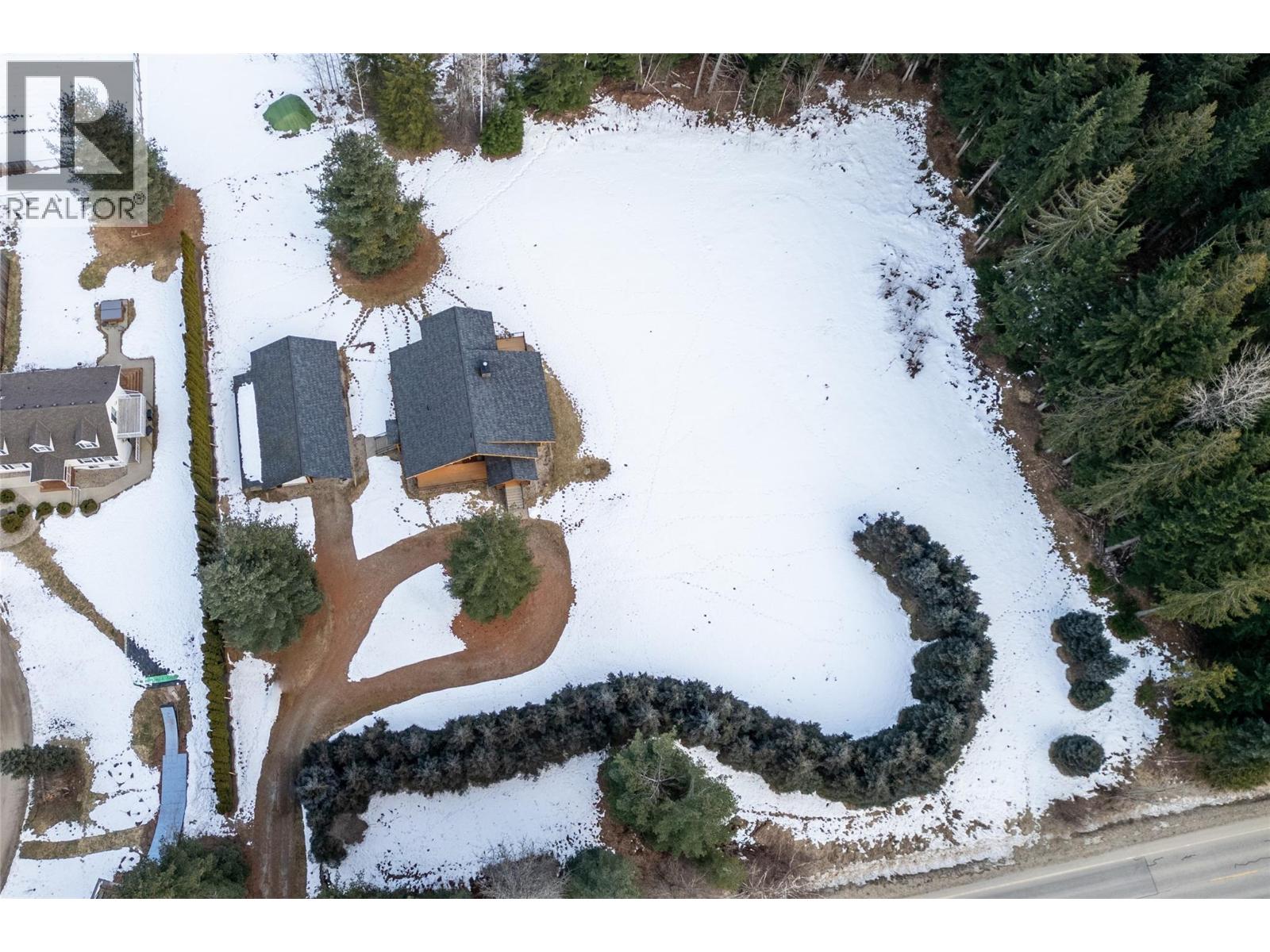 3266 Airport Way, Revelstoke, British Columbia  V0E 2S3 - Photo 43 - 10376848