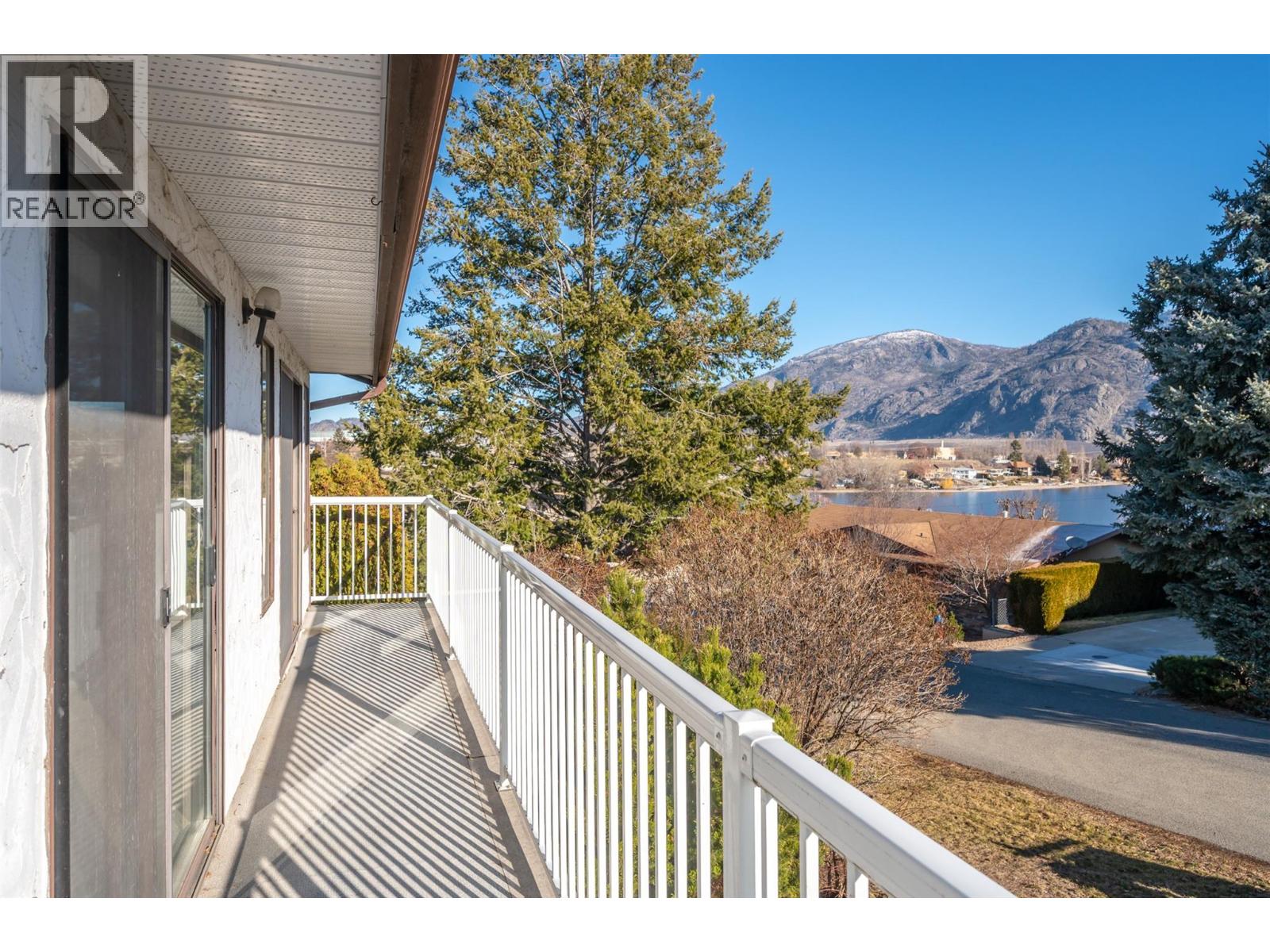 5 Dogwood Place, Osoyoos, British Columbia  V0H 1V0 - Photo 39 - 10377032