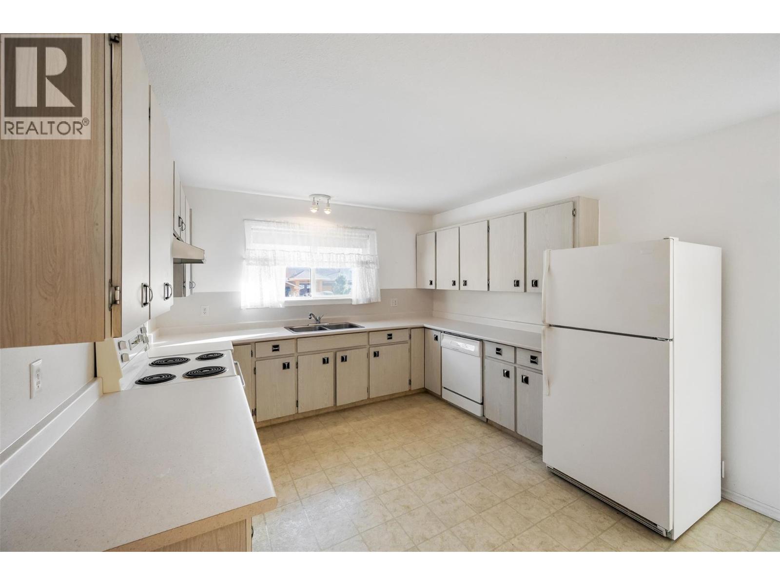 5 Dogwood Place, Osoyoos, British Columbia  V0H 1V0 - Photo 45 - 10377032