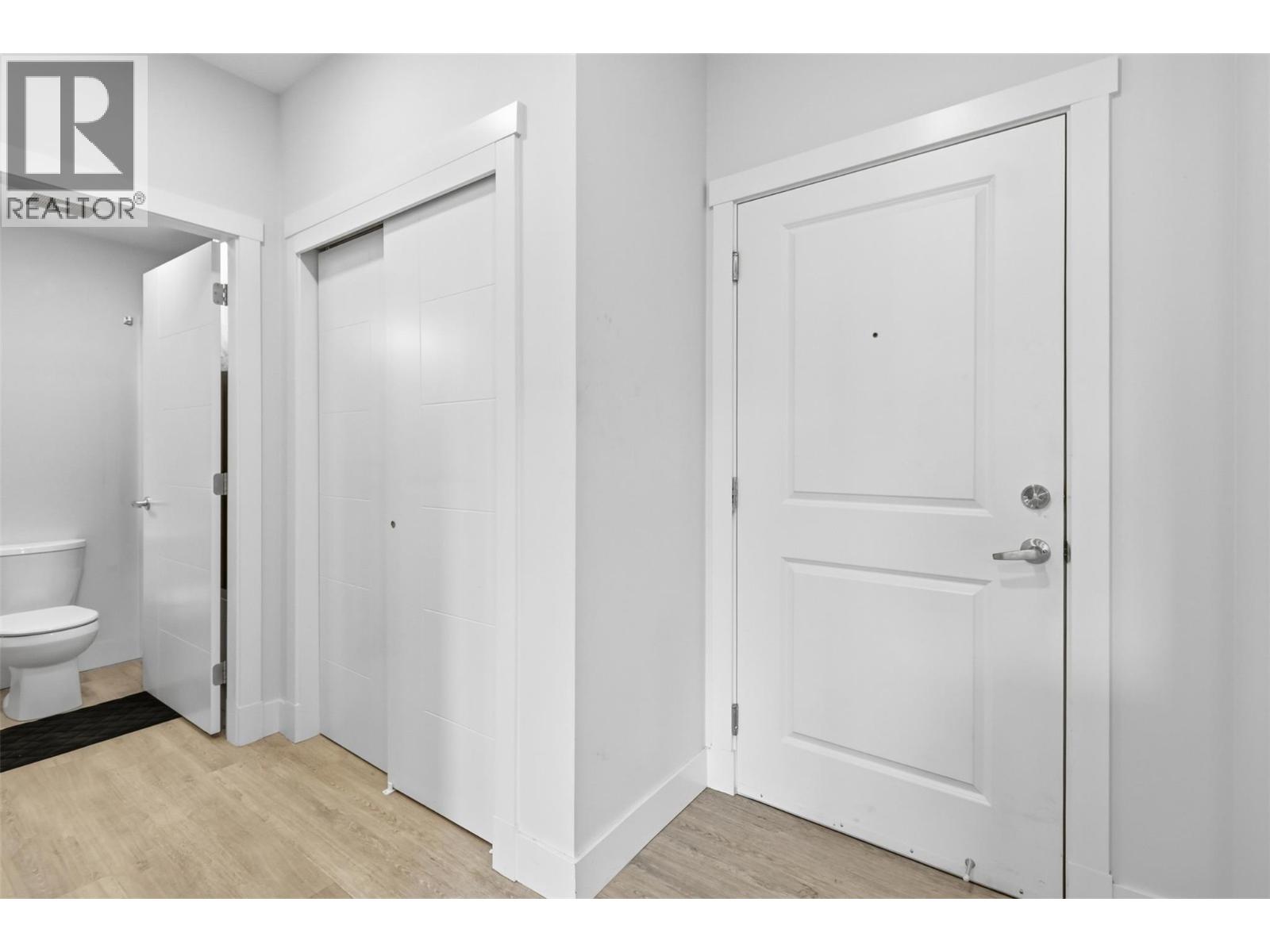 107 Yew Street Unit# 301, Kamloops, British Columbia  V2B 4A1 - Photo 8 - 10376836