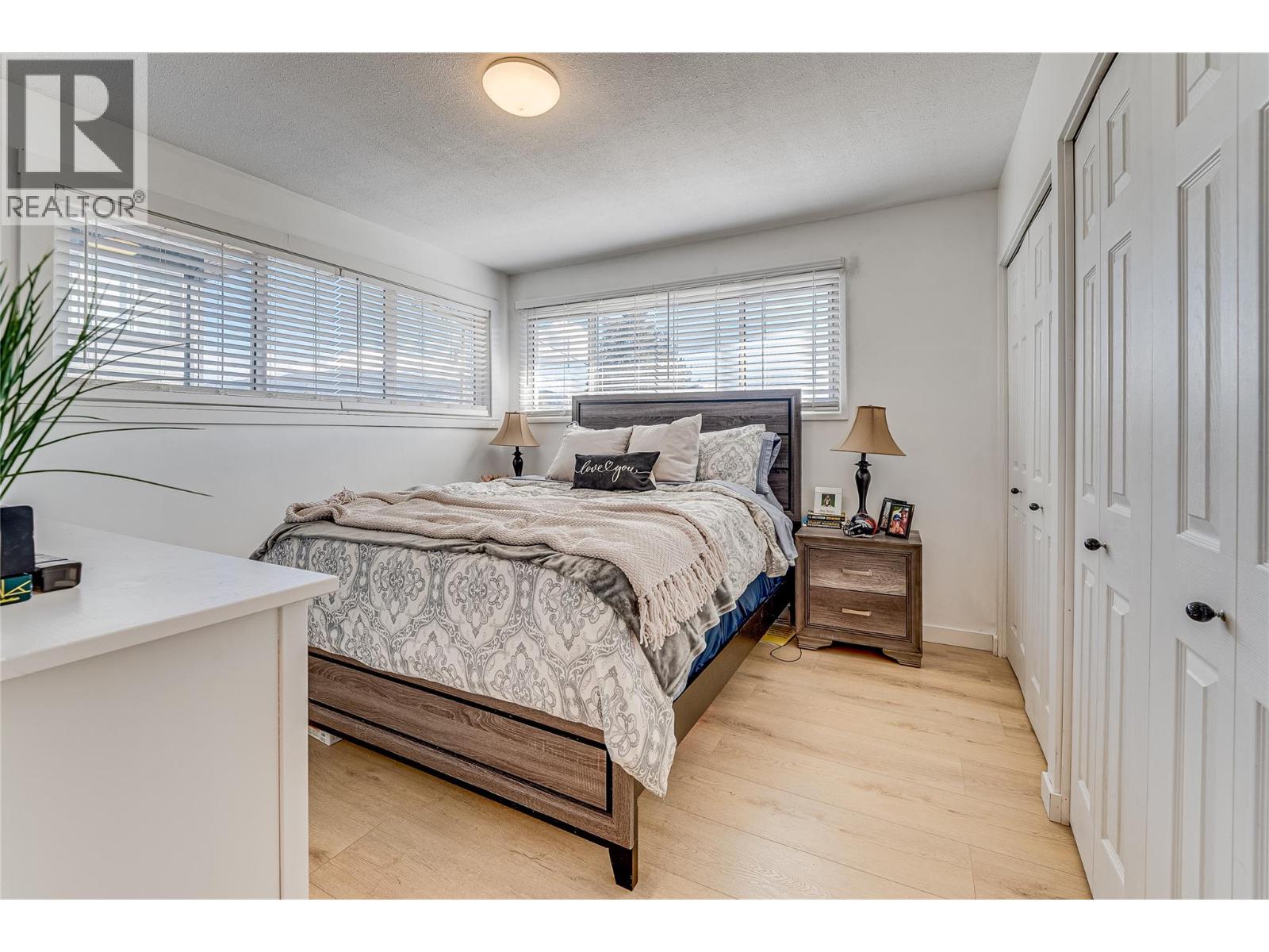 8700 Lakeview Drive, Coldstream, British Columbia  V1B 1W3 - Photo 18 - 10376805